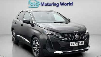 Used Peugeot 3008 Allure+ 300 HP (220 kW) 2023 Black SUV