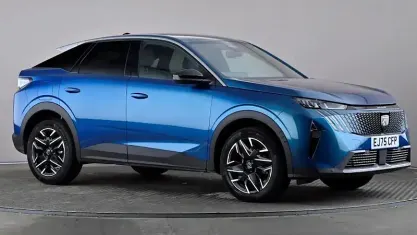 Used Peugeot 3008 Allure 145 HP (106 kW) 2025 Blue SUV