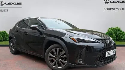 Usado Lexus UX 250h Sport Design Packet 184 HP (135 kW) 2023 Preto SUV