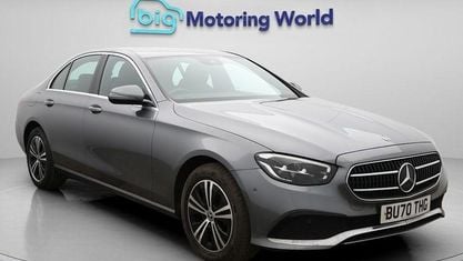 Begagnad Mercedes E220 194 HK (142 kW) 2021 Grå Sedan
