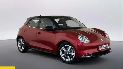 Second-hand Ora 03 Pure+ 125 kW (171 CP) 2024 Roșu Hatchback