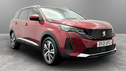 Used Peugeot 5008 Allure 131 HP (96 kW) 2022 SUV