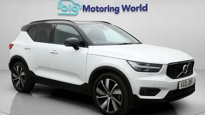 White Used 2021 Volvo XC40 R-Design Pro SUV | £22,000 (Fair price)