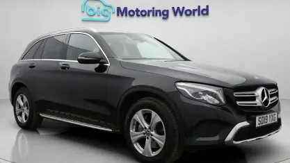 Usado Mercedes GLC220 170 HP (125 kW) 2019 Preto Carrinha