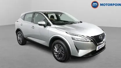 Used Nissan Qashqai Acenta Premium 140 HP (102 kW) 2023 Silver SUV