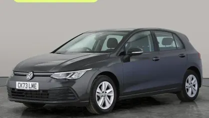 Second-hand VW Golf VIII Life 150 CP (110 kW) 2023 Hatchback