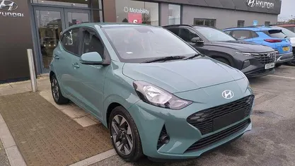 Used 2025 Hyundai i10 Advanced Hatchback | £14,990 (Fair price)