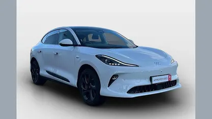 Used MG IM6 553 kW (752 HP) 2025 White SUV