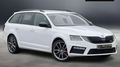Used Skoda Octavia vRS 245 HP (180 kW) 2020 White Estate