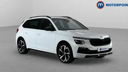 Usado Skoda Kamiq Monte Carlo 116 HP (85 kW) 2024 Branco SUV
