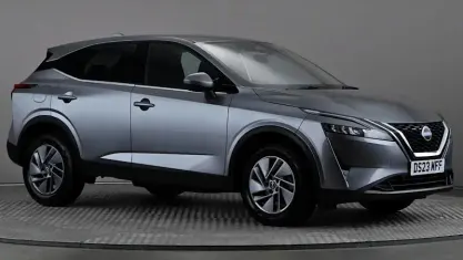 Used Nissan Qashqai Acenta Premium 158 HP (116 kW) 2023 Grey SUV