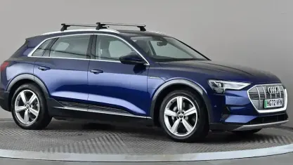 Used Audi e-tron Premium 300 kW (408 HP) 2022 Blue SUV