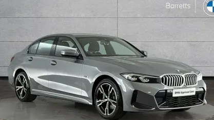 Begagnad BMW 330e M Sport 292 HK (214 kW) 2024 Grå Sedan