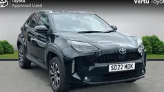 Used 2025 Toyota Yaris Hybrid Design Estate | £20,356 (Super price)