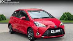 Chilli red Used 2020 Toyota Yaris Hybrid Hatchback | £12,290 (Super price)