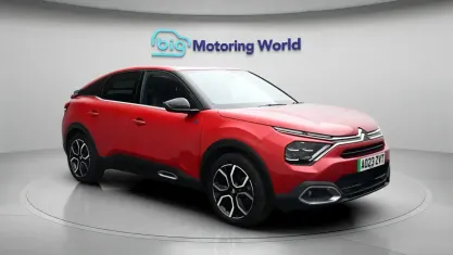 Used Citroën e-C4 Shine 100 kW (136 HP) 2023 Red Hatchback