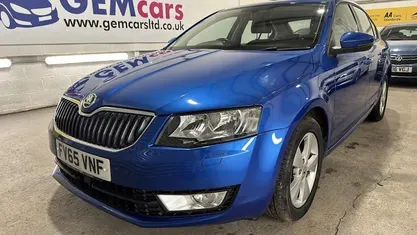 Used Skoda Octavia SE L 150 HP (110 kW) 2016 Blue Hatchback