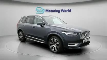 Used Volvo XC90 Inscription 235 HP (172 kW) 2020 Blue SUV