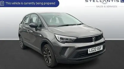 Used Vauxhall Crossland Design Edition 83 HP (61 kW) 2022 SUV