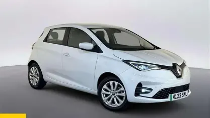 Używany Renault Zoe Version S 100 kW (136 KM) 2022 Biały Hatchback