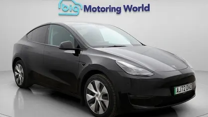 Used 2025 Tesla Model Y Long Range AWD SUV | £27,500 (Super price)
