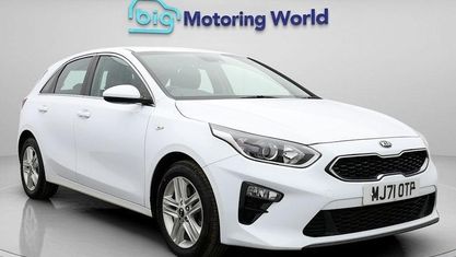 Używany Kia Ceed 136 KM (100 kW) 2021 Biały Hatchback