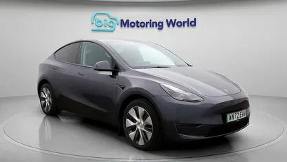 Used 2025 Tesla Model Y Long Range AWD SUV | £24,800 (Super price)