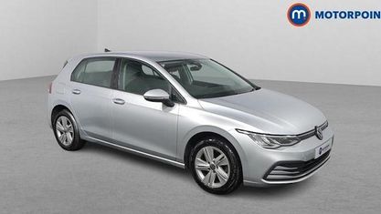 Używany VW Golf VIII Life 131 KM (96 kW) 2024 Hatchback