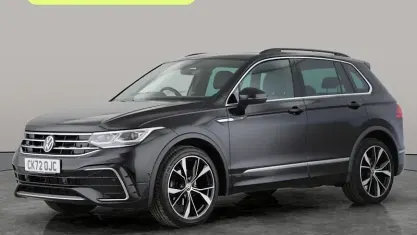 Usado VW Tiguan R-line 150 CV (110 kW) 2022 Negro SUV