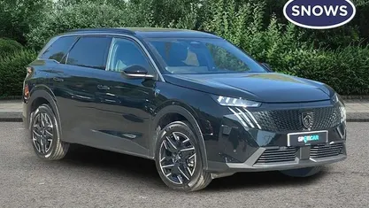 Usado Peugeot 5008 GTi 136 HP (100 kW) 2025 Preto SUV