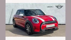 Chili red Used 2022 Mini Cooper Classic Hatchback | £18,395 (Fair price)