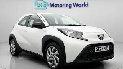 Used Toyota Aygo X PURE 72 HP (52 kW) 2025 SUV
