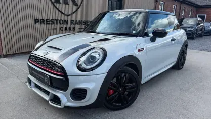 Used Mini John Cooper Works Hatch 231 HP (169 kW) 2020 Silver Hatchback