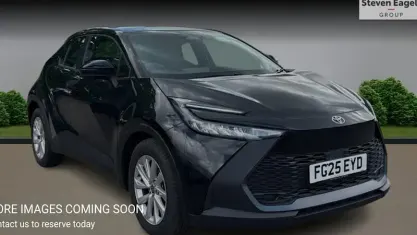 Used Toyota C-HR 140 HP (102 kW) 2026 SUV