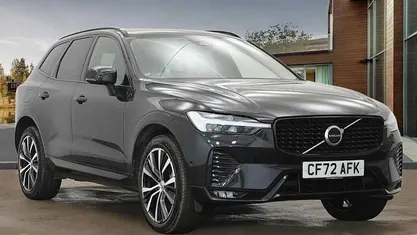 Used Volvo XC60 Plus 197 HP (144 kW) 2023 SUV