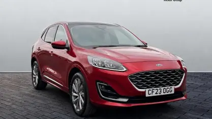 Used Ford Kuga Vignale 225 HP (165 kW) 2023 Red SUV