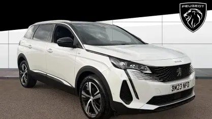 Usado Peugeot 5008 GTi 131 HP (96 kW) 2023 Branco SUV