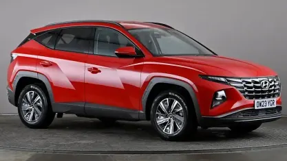 Used Hyundai Tucson SE 230 HP (169 kW) 2023 Red SUV