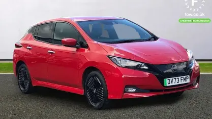 Used Nissan Leaf 360º 160 kW (218 HP) 2022 Red Hatchback