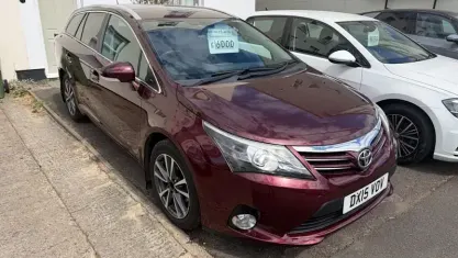 Used Toyota Avensis Business Edition 126 HP (92 kW) 2014 Estate