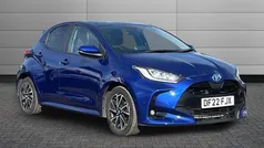 Blue Used 2022 Toyota Yaris Hybrid Design Hatchback | £18,095 (Fair price)
