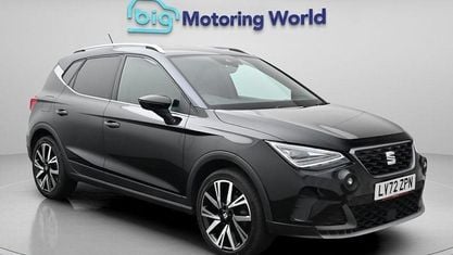 Używany Seat Arona FR 110 KM (80 kW) 2022 Czarny SUV