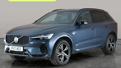 Used Volvo XC60 R-Design 340 HP (250 kW) 2021 SUV