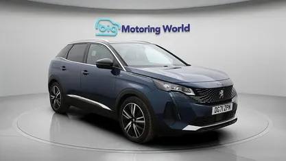 Used Peugeot 3008 Premium 224 HP (164 kW) 2021 Hatchback