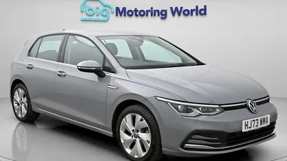 Used VW Golf VIII Style 131 HP (96 kW) 2023 Hatchback