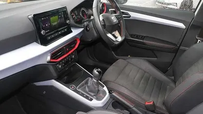 Used Seat Arona FR 110 HP (80 kW) 2022 SUV