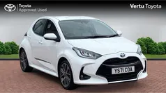 White Used 2021 Toyota Yaris Hybrid Hatchback | £16,873 (Fair price)
