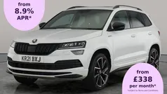 White Used 2021 Skoda Karoq SportLine SUV | £23,057 (Fair price)