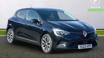 Used Renault Clio Evolution 90 HP (66 kW) 2023 Black Hatchback