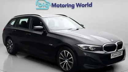 Used BMW 330e Sport Line 292 HP (214 kW) 2023 Black Estate